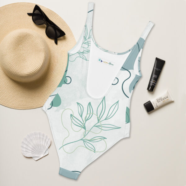 One-Piece Women's Swimsuit – Flattering & Comfortable Beachwear