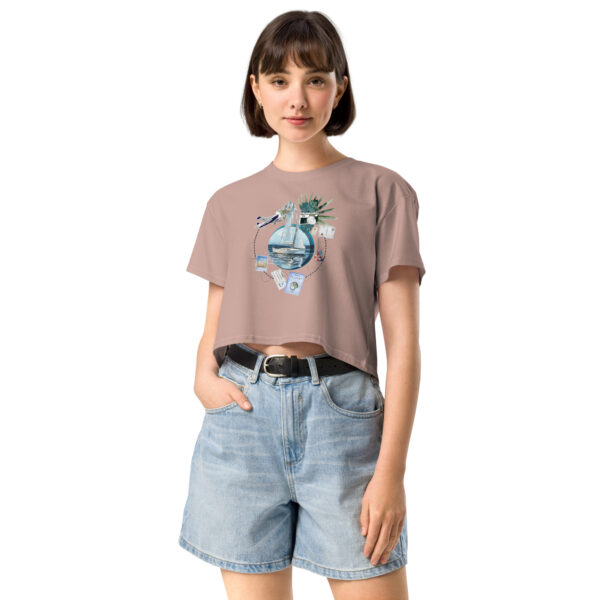 Stylish Women’s Crop Top – Soft, Flattering, and Nature-Inspired