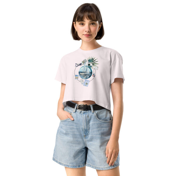 Stylish Women’s Crop Top – Soft, Flattering, and Nature-Inspired